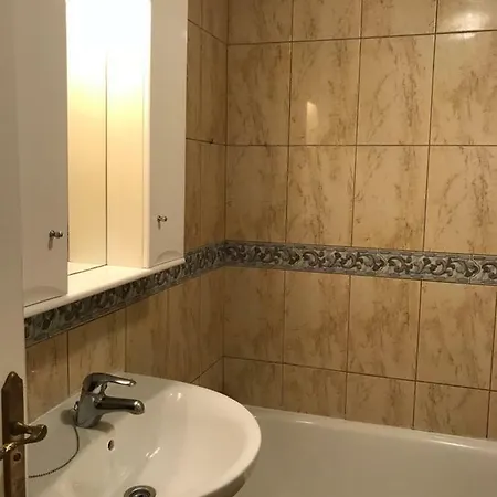 - Cristimar C منزل للإقامة