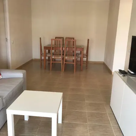 منزل للإقامة - Cristimar C *